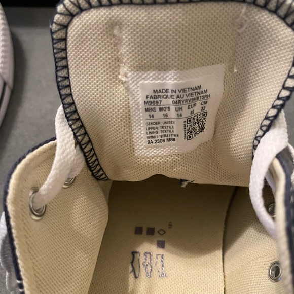 Mens Ox Navy Converse Shoes - Picture 6 of 6